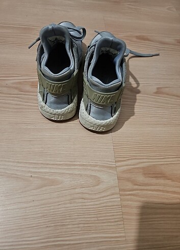 37,5 Beden Nike ayakkabı
