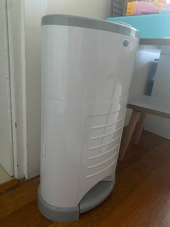 Pedallı Bebek Bezi Çöp Kutusu - Görsel 2