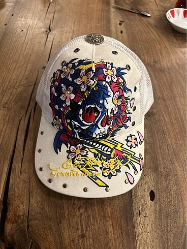 Ed hardy şapka