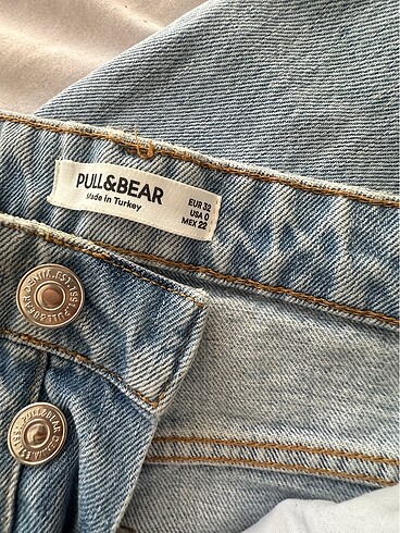 Pull and Bear Çok güzel bir jean pazarlık vsr