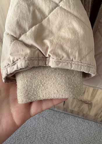 Bej Erkek Çocuk Kürk Detaylı Mont - Görsel 4