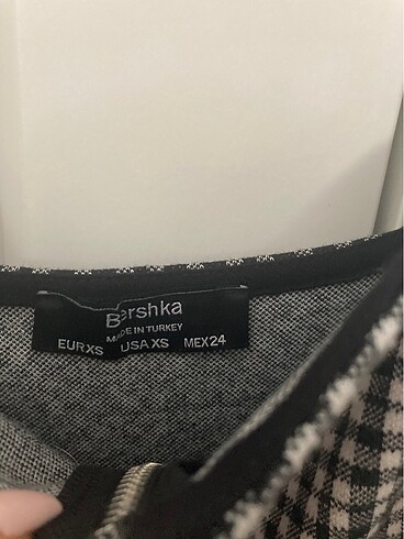 xs Beden Bershka kısa salopet