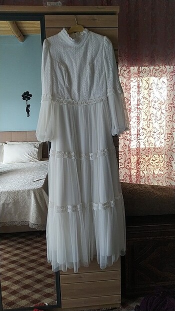 38 Beden Beyaz elbise 