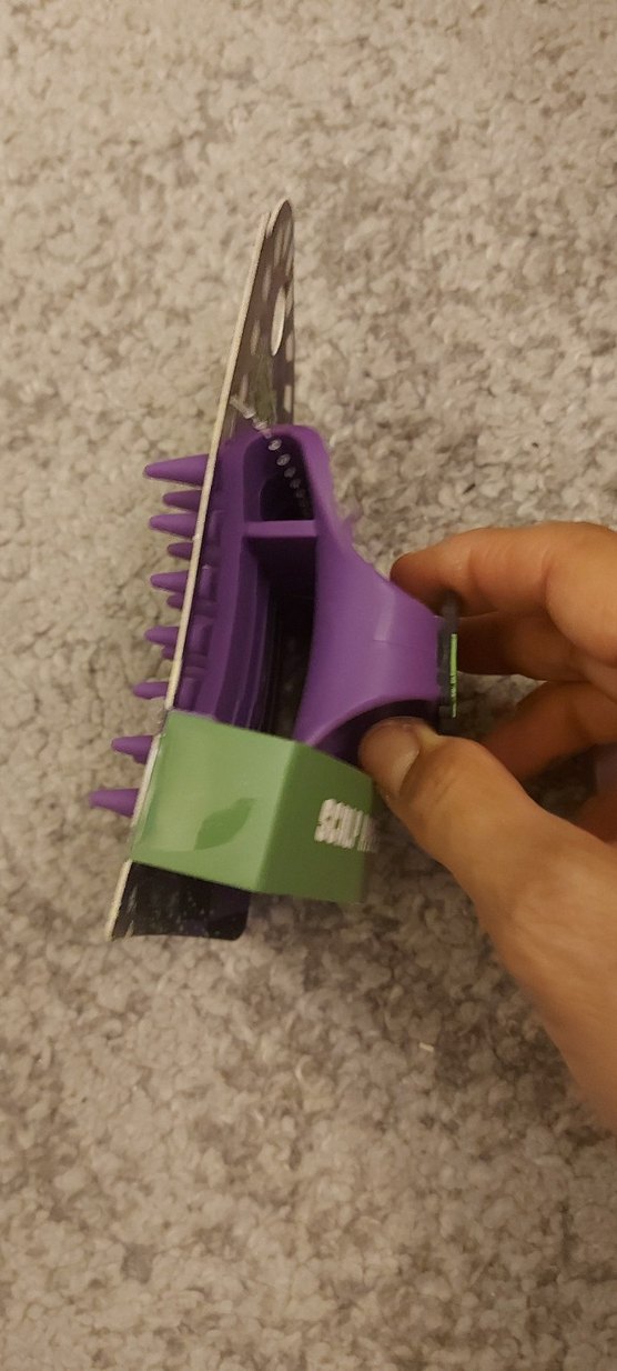 Beetlejuice Saç Masaj tarağı ve Looney Tunes Cımbız Seti - Görsel 3