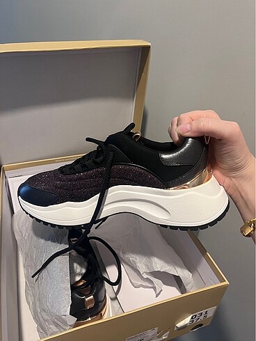 38 Beden Michael Kors Ayakkabı