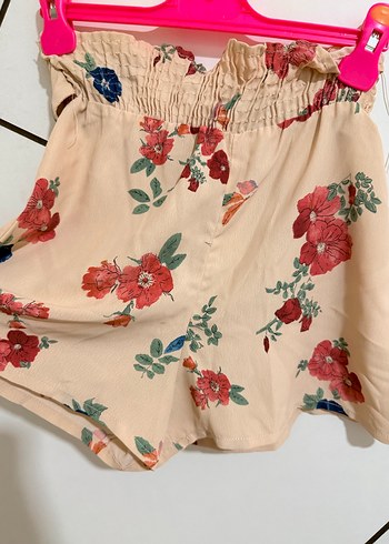 Volanlı, Çiçek Desenli Hamile Şortu - Görsel 2