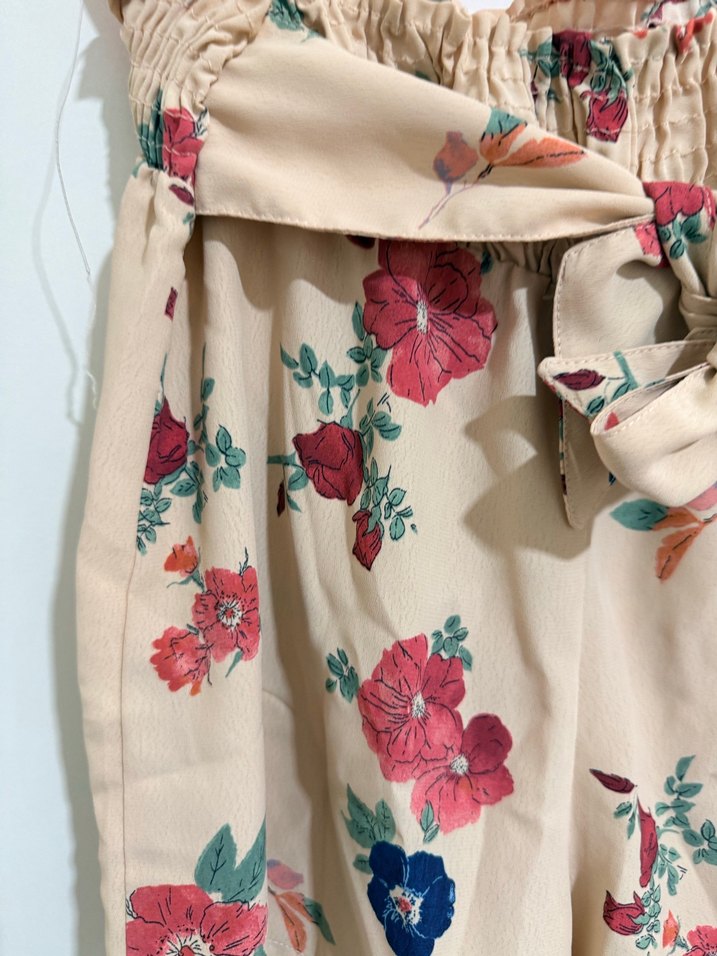 Volanlı, Çiçek Desenli Hamile Şortu - Görsel 3