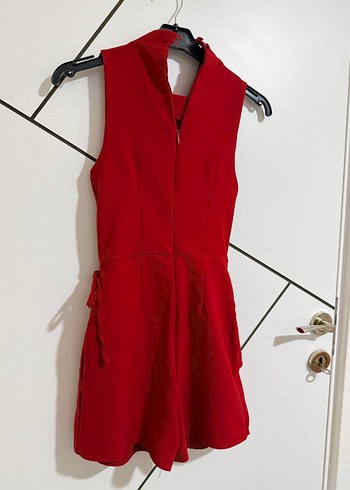 Kırmızı Kemerli Mini Kolsuz Kadın Tulum - Görsel 3