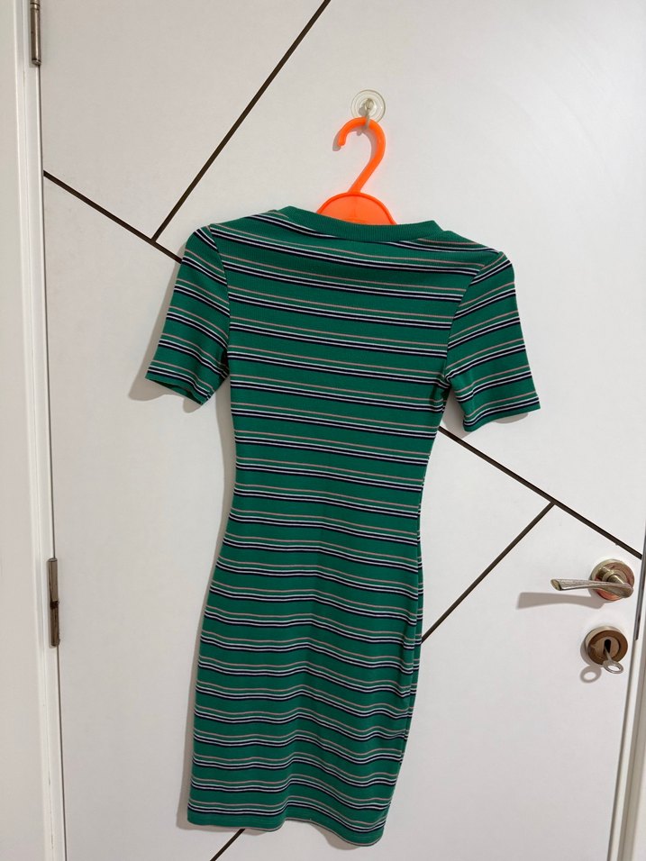 Yeşil Çizgili Kısa Kollu Hamile Elbisesi - Görsel 3