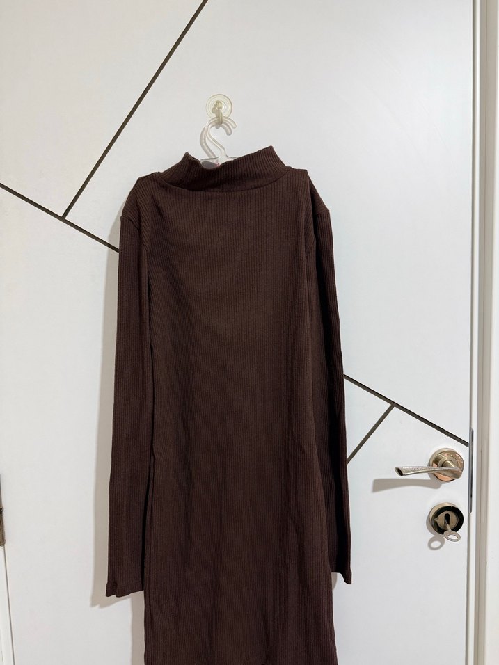 Uzun Kollu Kahverengi Midi Triko Elbise - Görsel 2