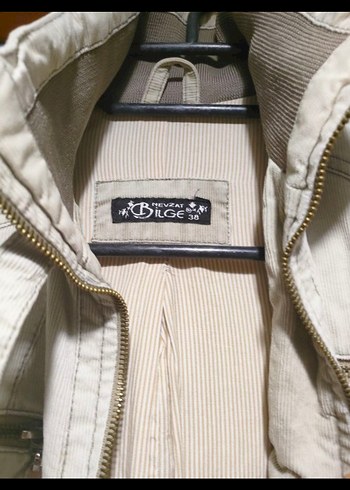 Düğmeli Bej Kadın Ceket - Görsel 5