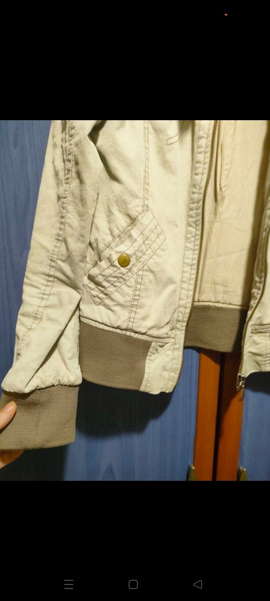 Düğmeli Bej Kadın Ceket - Görsel 3