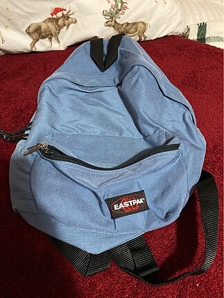 Mavi eastpak sırt çantası