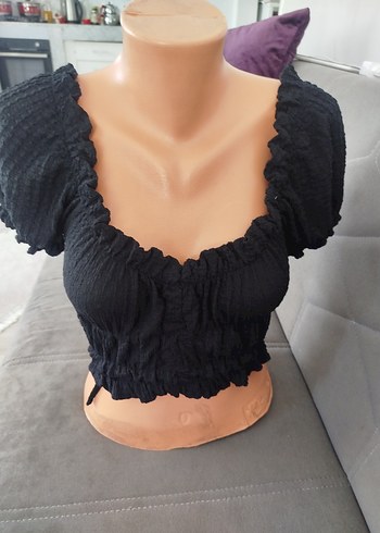 40 Beden Siyah Fırfırlı Gotik Mini Bluz