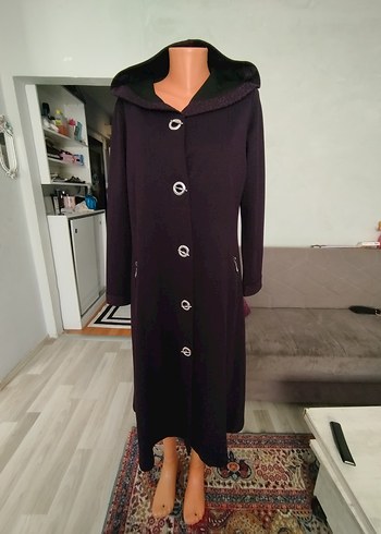 Düğmeli Mor Uzun Kadın Kaban