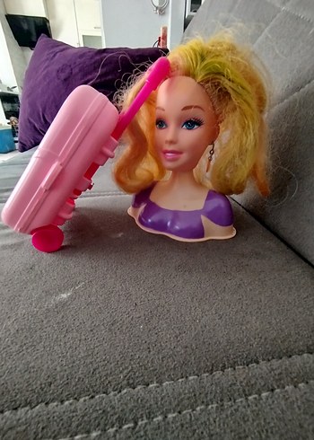 Barbie Pembe Taşınabilir Makyajlı Bebek Baş
