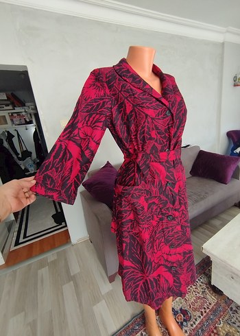 Bordo Desenli Uzun Düğmeli Ofis Elbisesi - Görsel 3