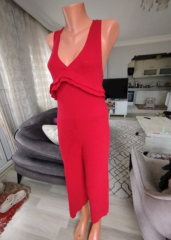 Kırmızı V Yaka Fırfırlı Mini Tulum - Görsel 5