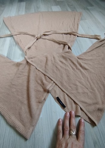 Bej V Yakalı Uzun Örme Elbise - Görsel 8