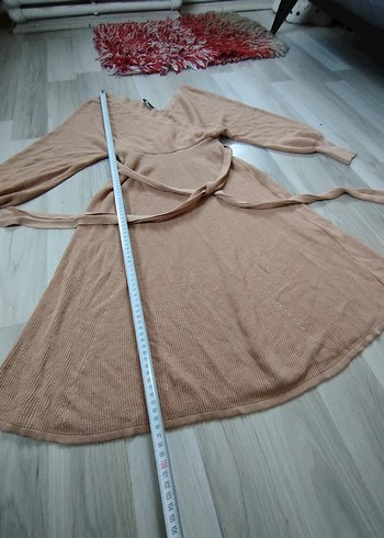 Bej V Yakalı Uzun Örme Elbise - Görsel 6