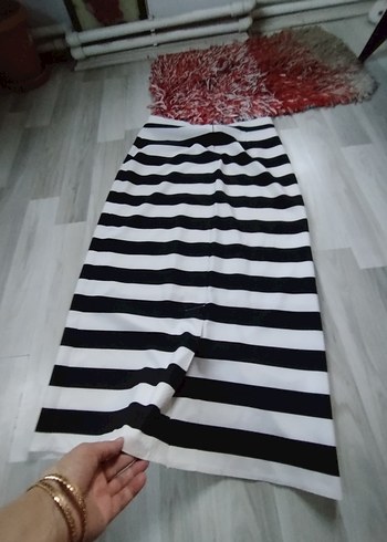 Çizgili Midi Kalem Etek - Görsel 7