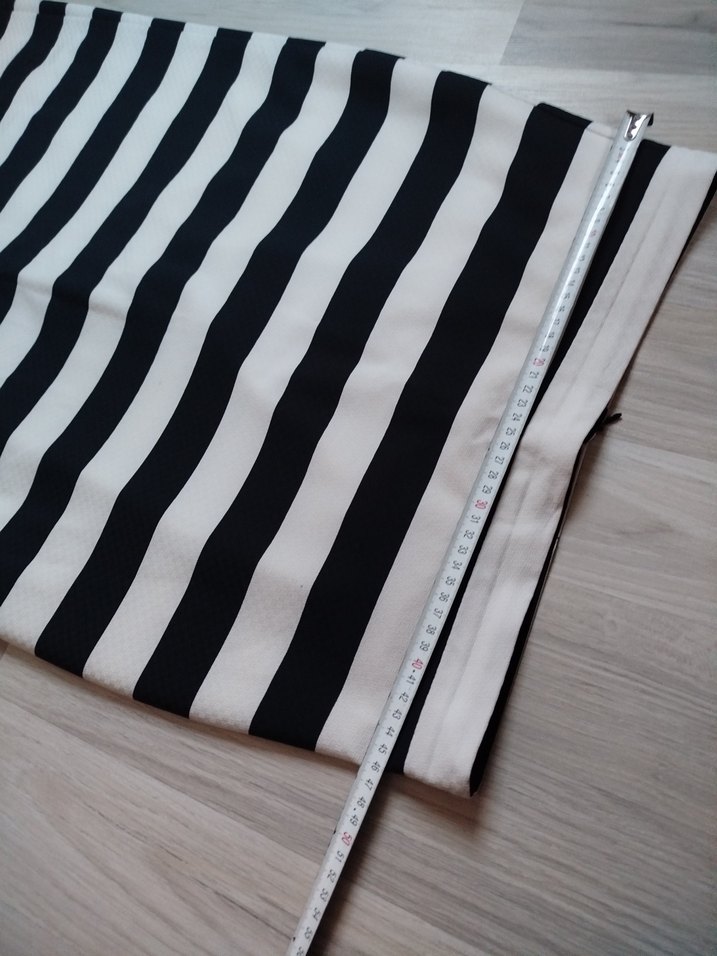 Çizgili Midi Kalem Etek - Görsel 2