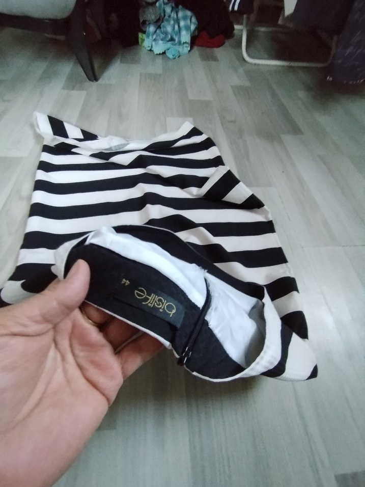 Çizgili Midi Kalem Etek - Görsel 4