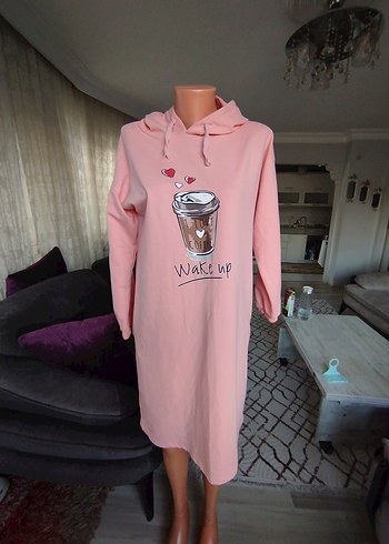 Pembe Kapüşonlu Uzun Sweatshirt - Görsel 2