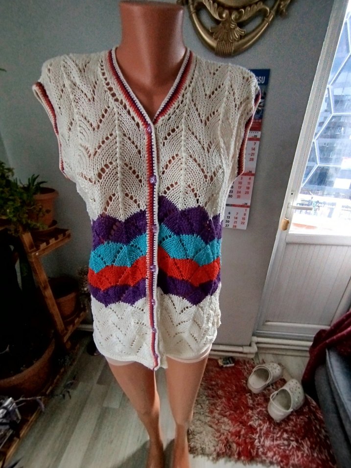 Bohem Çok Renkli Kısa Örgü Kadın Yelek - Görsel 3