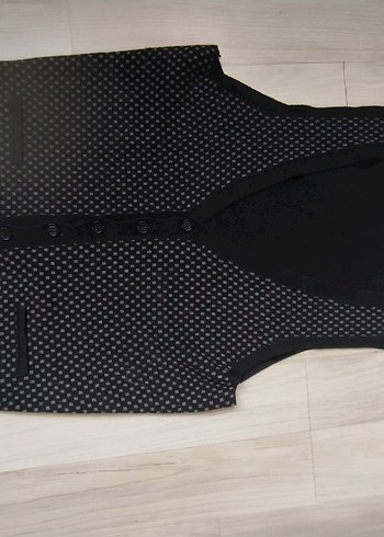 Düğmeli Siyah V Yaka Kadın Yelek - Görsel 6