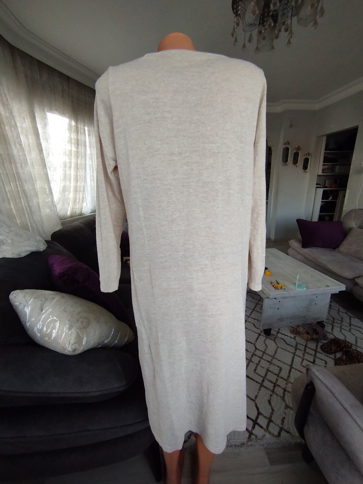 Gri Uzun Triko Elbise Yıldız İşlemeli - Görsel 5