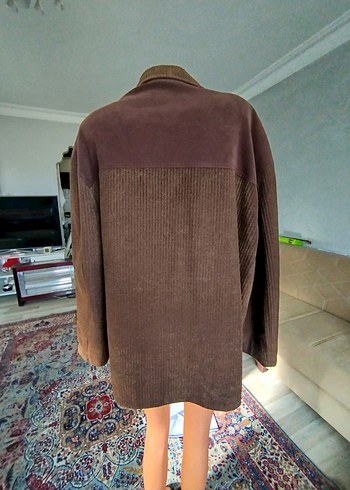 Düğmeli Kahverengi Süet Erkek Ceket Önünde küçük deluk var - Görsel 6