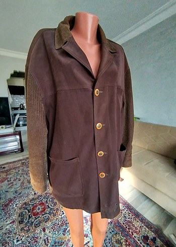 Düğmeli Kahverengi Süet Erkek Ceket Önünde küçük deluk var - Görsel 3