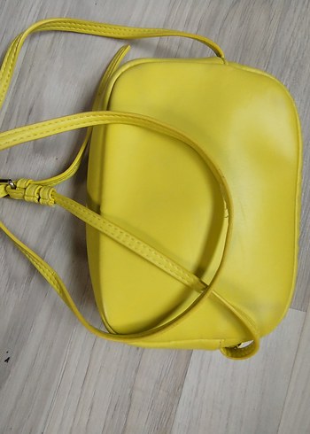 Sarı Deri Kadın Çapraz Çanta Fermuarlı - Görsel 6