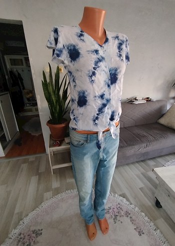 diğer Beden mavi Renk Mavi Bağcıklı Salaş Kadın Jean penye bluz Ölcülerı resimde var