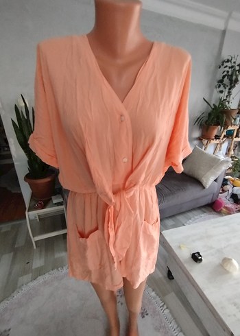 38 Beden pembe Renk Pembe Kısa Kol V Yaka Düğmeli Mini tulum
