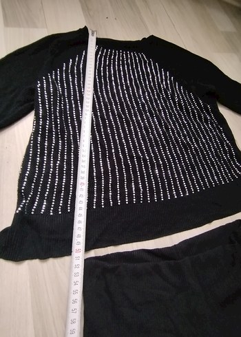 Siyah Piliseli Yüksek Yakalı takım - Görsel 9