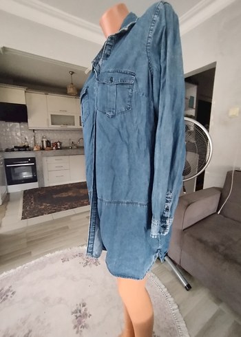46 Beden Düğmeli Uzun Kollu Denim Kadın Gömlek Alt dügmesi eksik