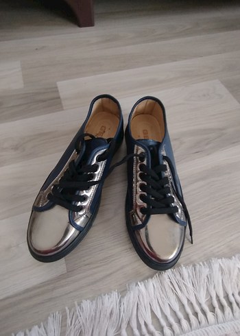 Parlak Mavi Kadın Günlük Sneakers