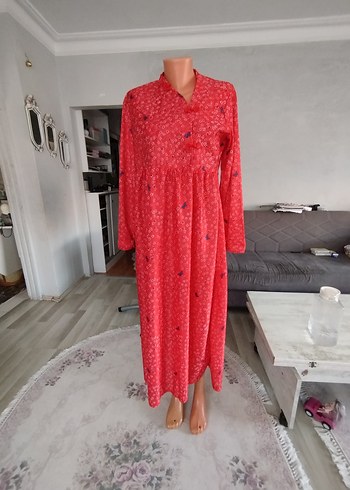 Bohem Uzun Kırmızı Düğmeli Elbise