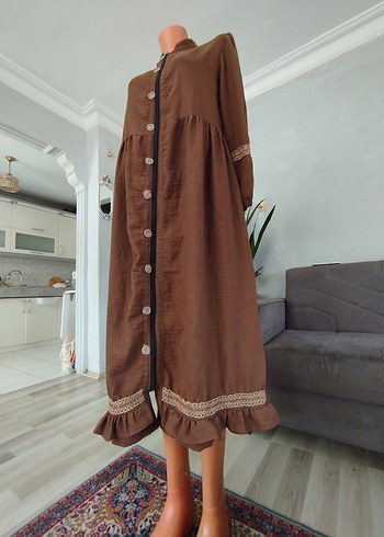s Beden Düğmeli Kahverengi Uzun Keten Elbise