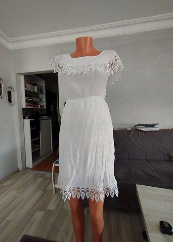 38 Beden Bohem Beyaz Mini Elbise Dantelli Detaylı