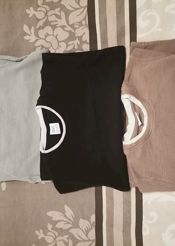 Paulmark marka 3-4yaş 3adet ince swet.Yumuşak kumaştan üretilmiş - Görsel 3