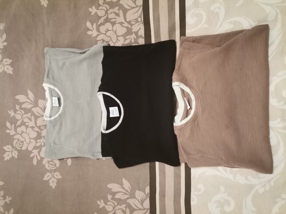 Paulmark marka 3-4yaş 3adet ince swet.Yumuşak kumaştan üretilmiş - Görsel 3