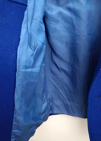 Düğmeli Erkek Çocuk Mavi Kaban - Görsel 4