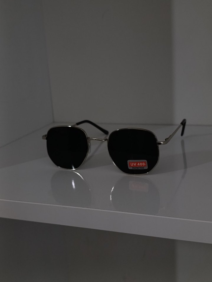 Gri çerçeve Kadın UV400 Korumalı Gözlük - Görsel 3