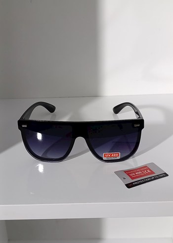Siyah Minimalist Erkek Güneş Gözlüğü - Görsel 4