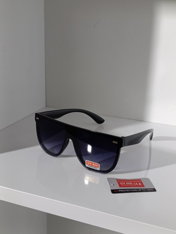 Siyah Minimalist Erkek Güneş Gözlüğü - Görsel 5