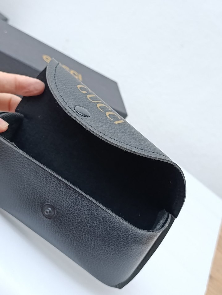 Kadın Parlak Altın Street Wear Gözlük Kutusu - Görsel 2