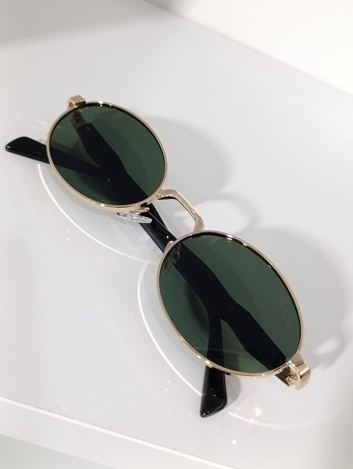 oval Kadın Klasik Güneş gözlüğü - Görsel 2